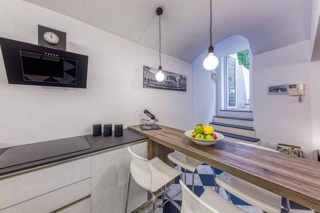 Elegante Pied A' Terre Nel Centro Di *